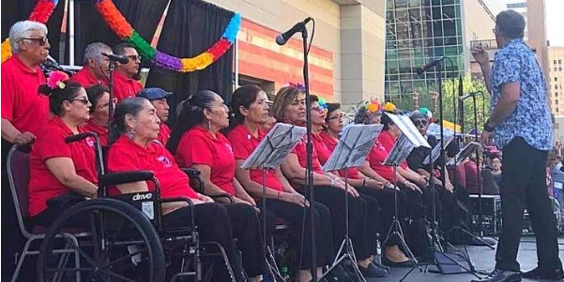 Voces Unidas une, amplifica y exhibe las voces de la comunidad del Parkinson en Phoenix