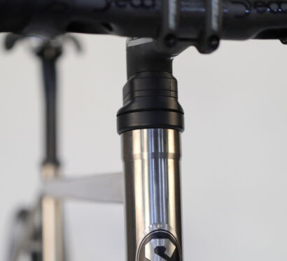 Close picture of the body of a Serotta Cycling bike.